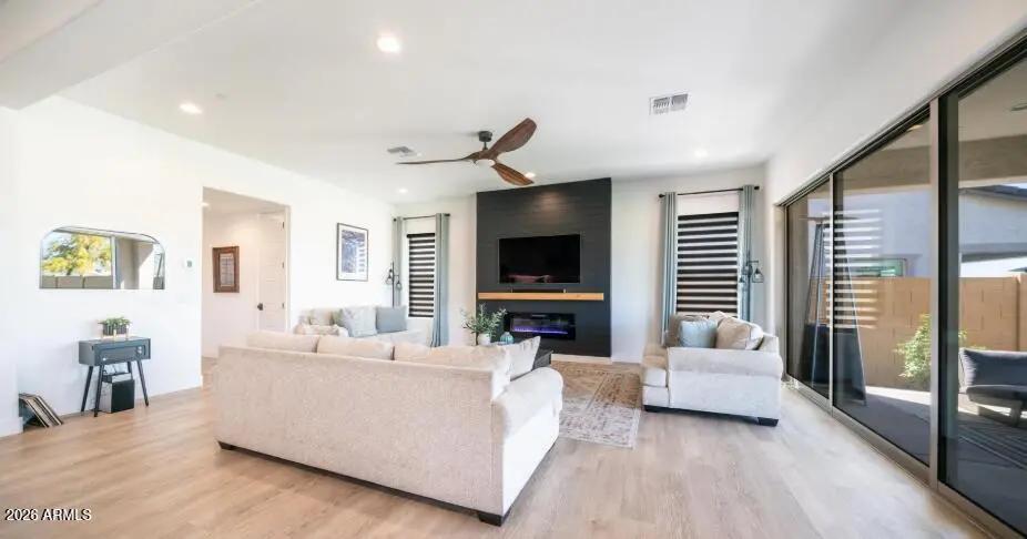 Real Estate Picture 27