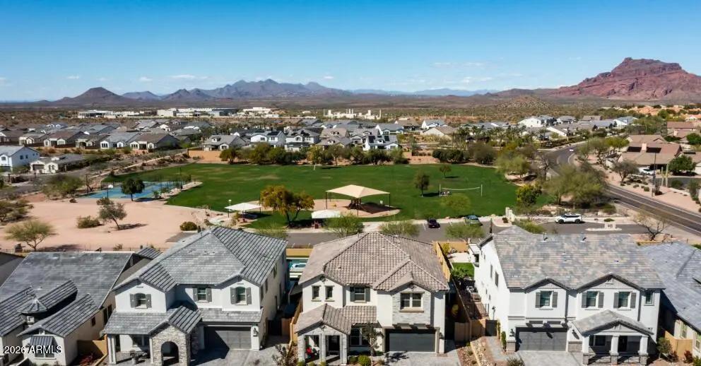 Real Estate Picture 66