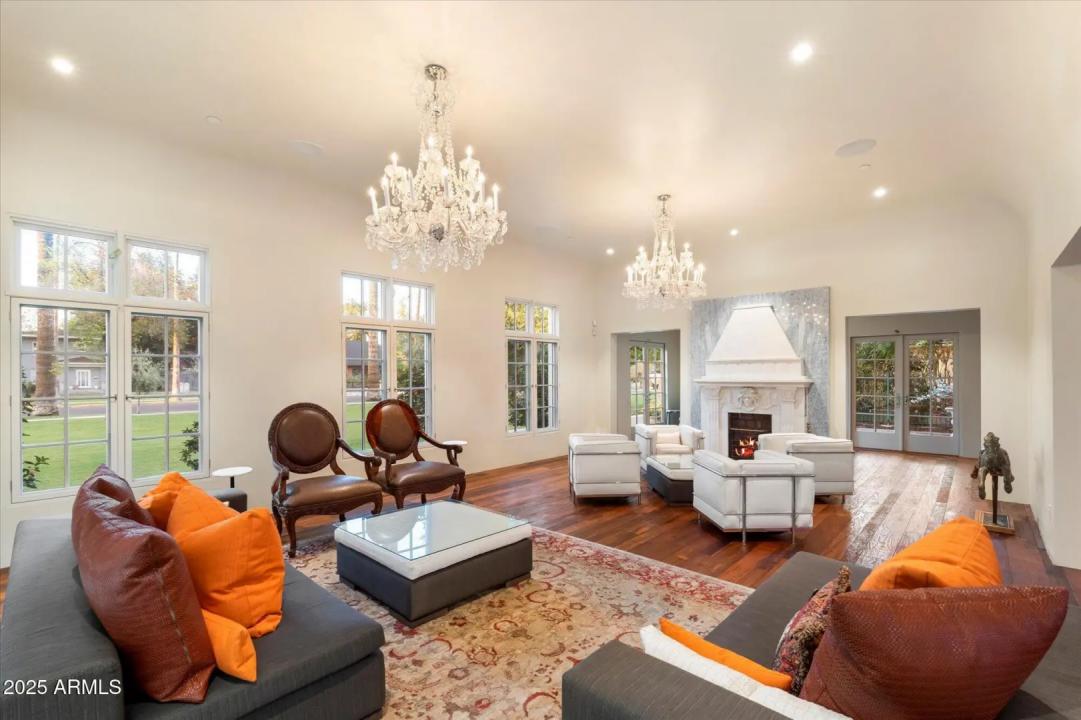 Real Estate Picture 6