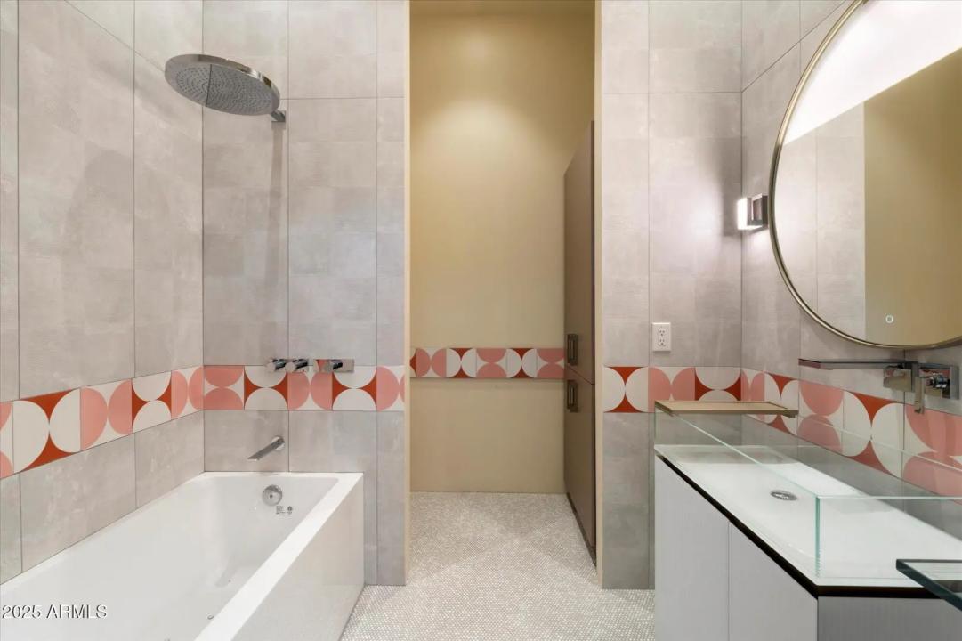 Real Estate Picture 35