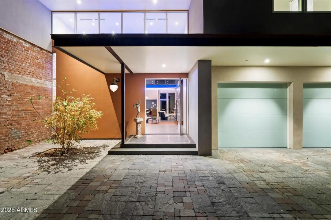 Real Estate Picture 64