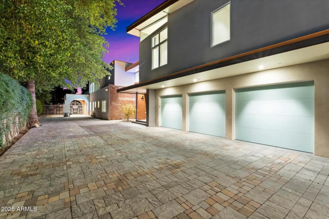 Real Estate Picture 65