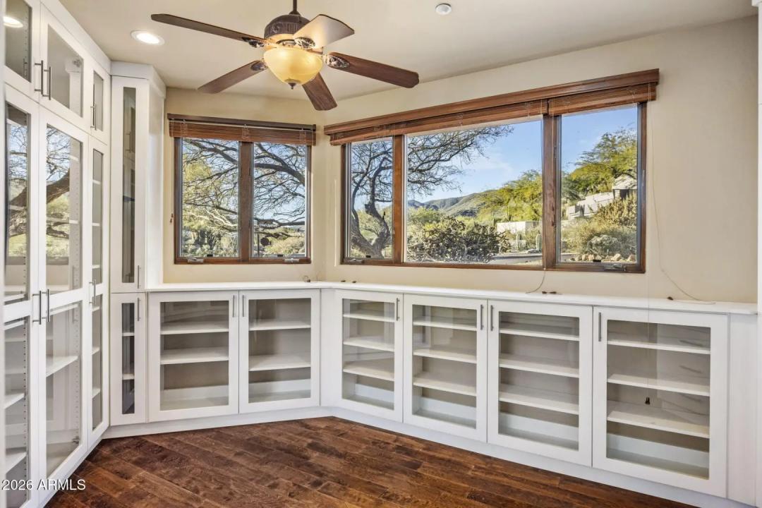 Real Estate Picture 21