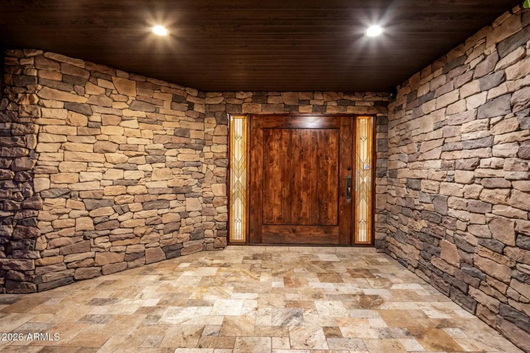 Real Estate Picture 77