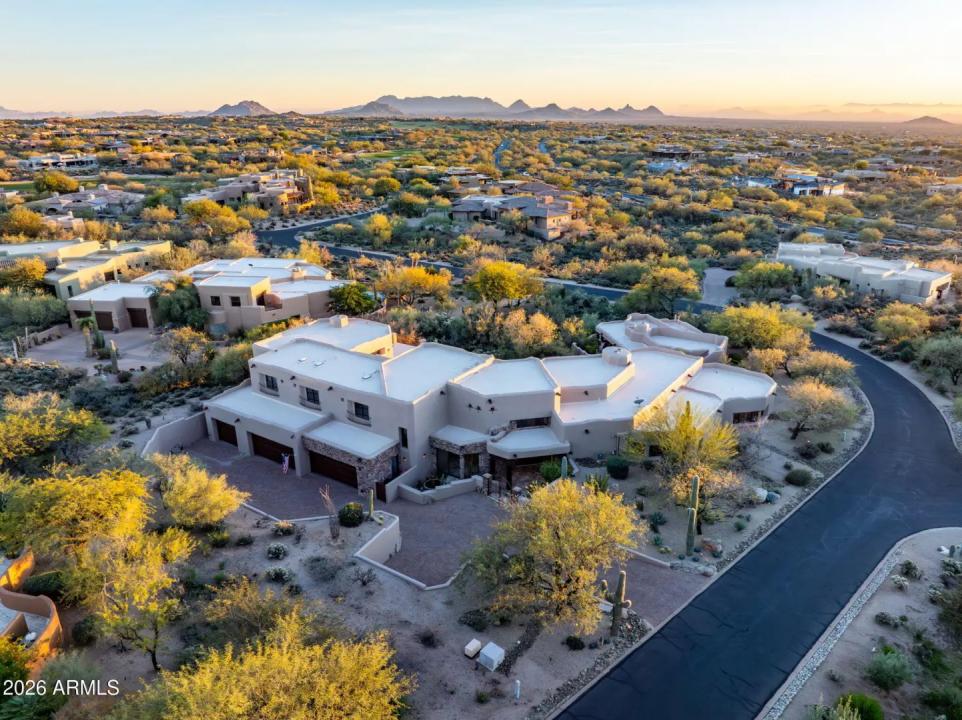 Real Estate Picture 95