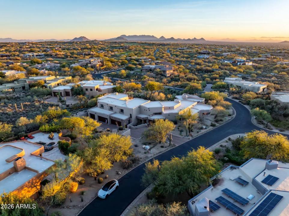Real Estate Picture 96