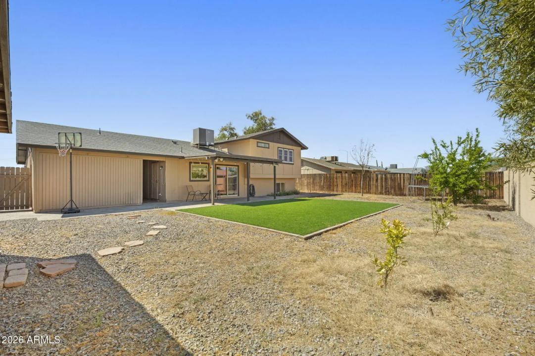 Real Estate Picture 36
