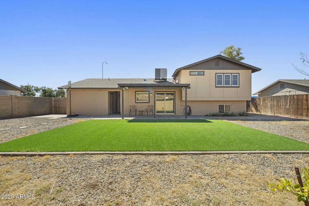 Real Estate Picture 37