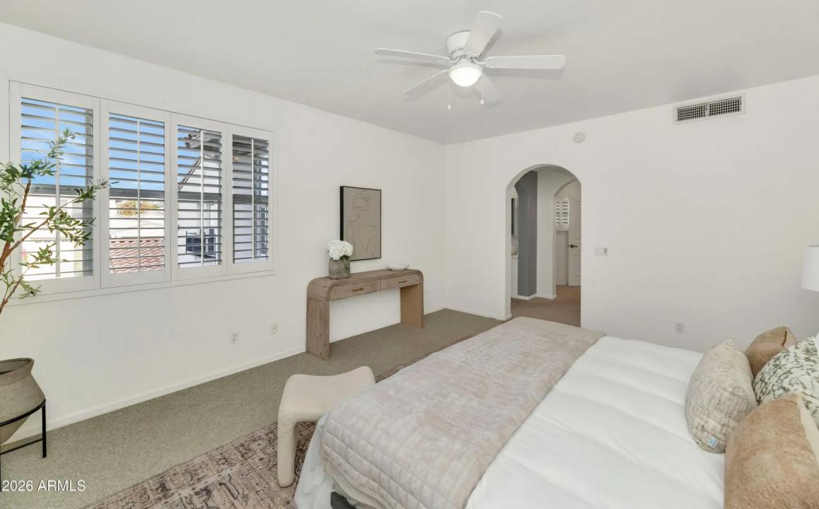 Real Estate Picture 21
