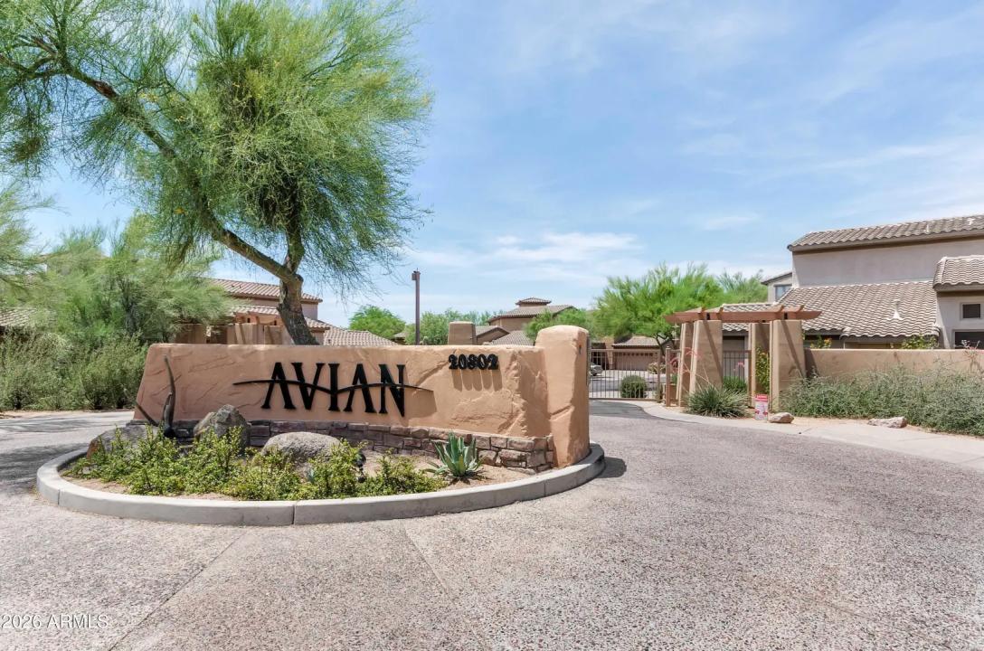 Real Estate Picture 29