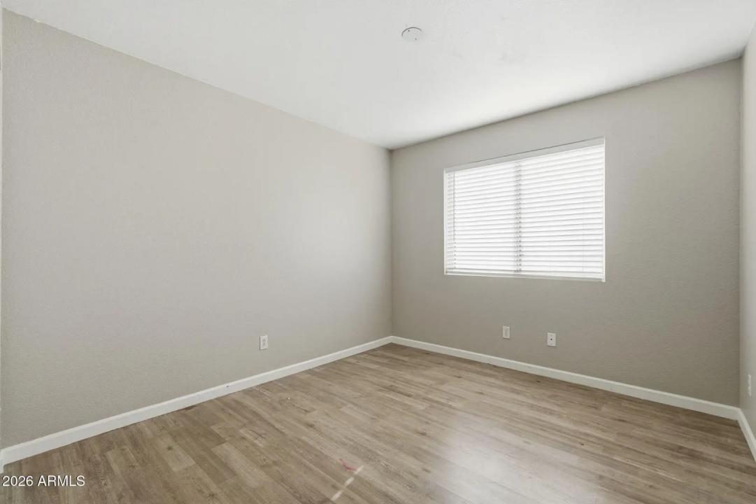 Real Estate Picture 31