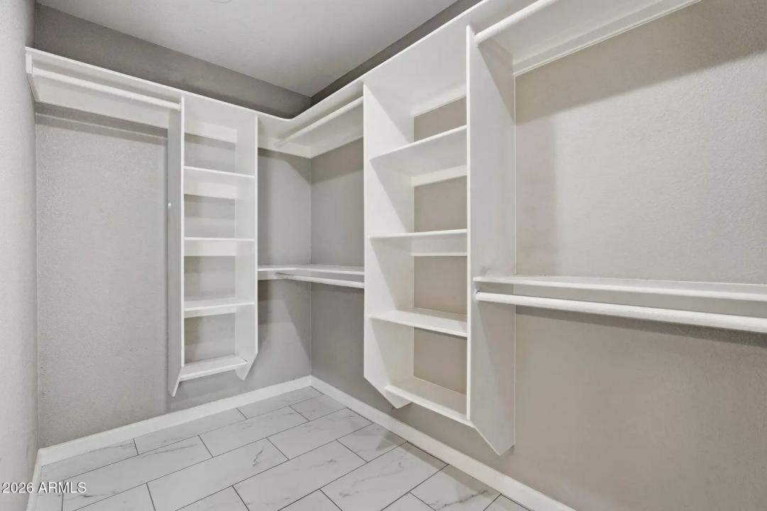 Real Estate Picture 37