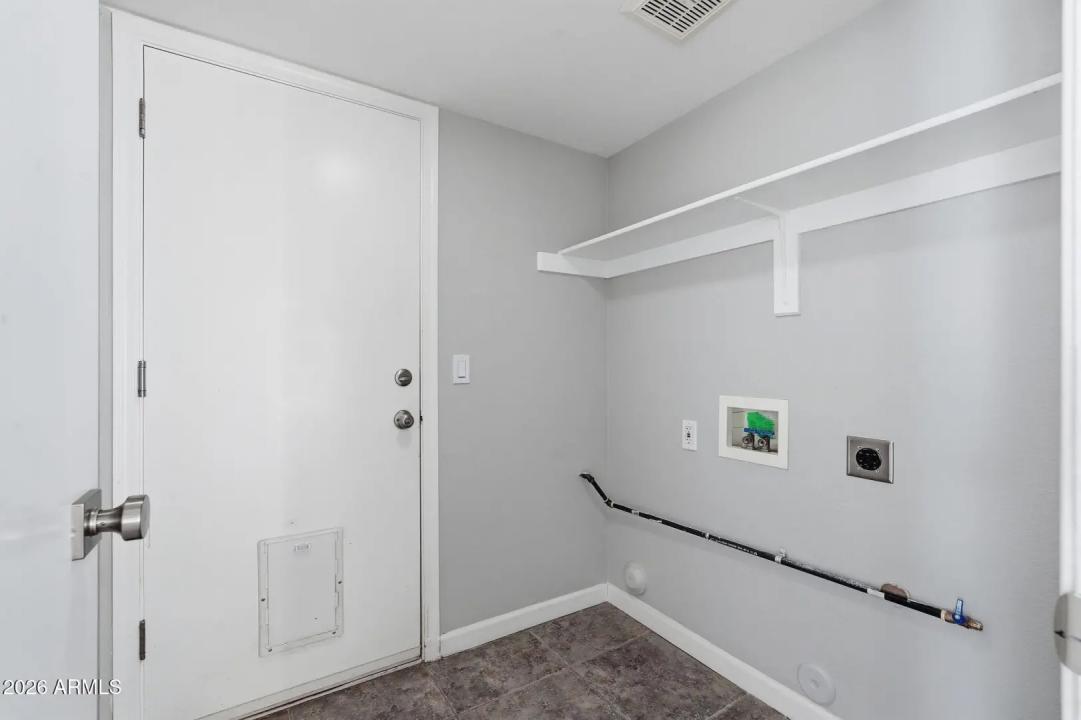 Real Estate Picture 45