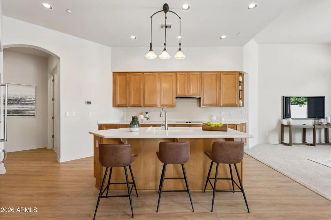 Real Estate Picture 28