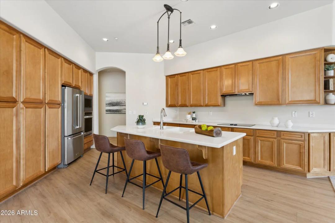 Real Estate Picture 19