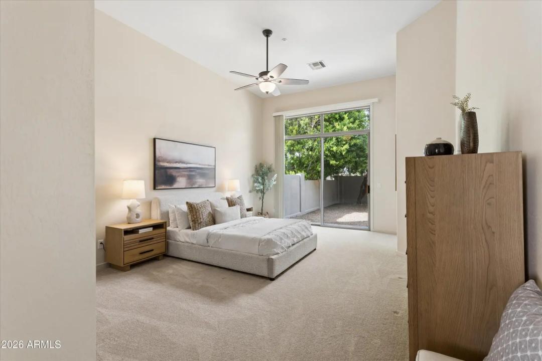 Real Estate Picture 30