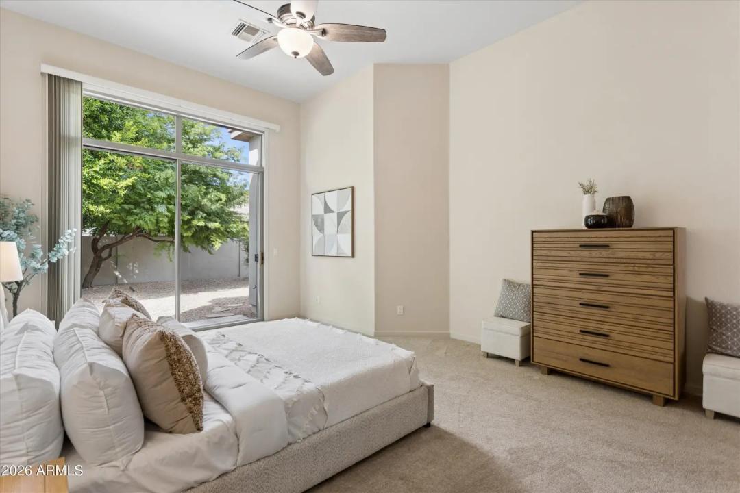 Real Estate Picture 32