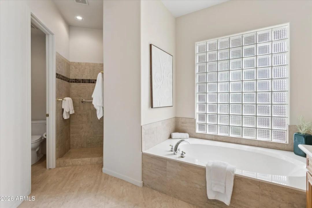 Real Estate Picture 35
