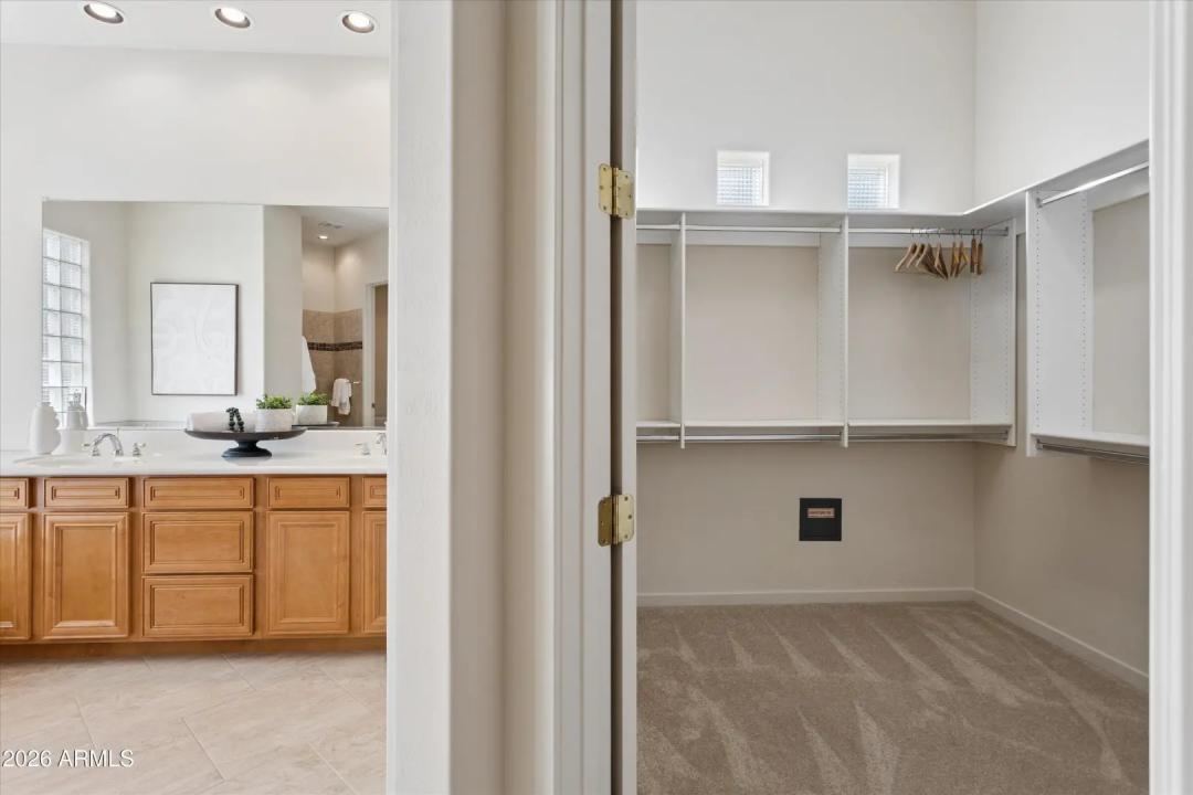 Real Estate Picture 36