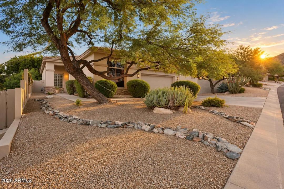 Real Estate Picture 3