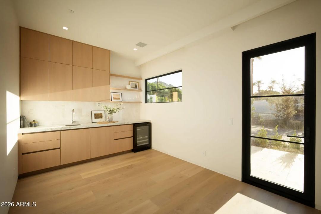 Real Estate Picture 56
