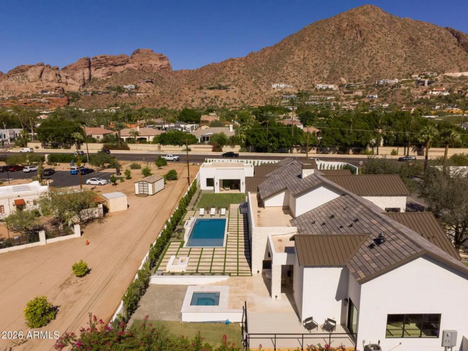 Real Estate Picture 67