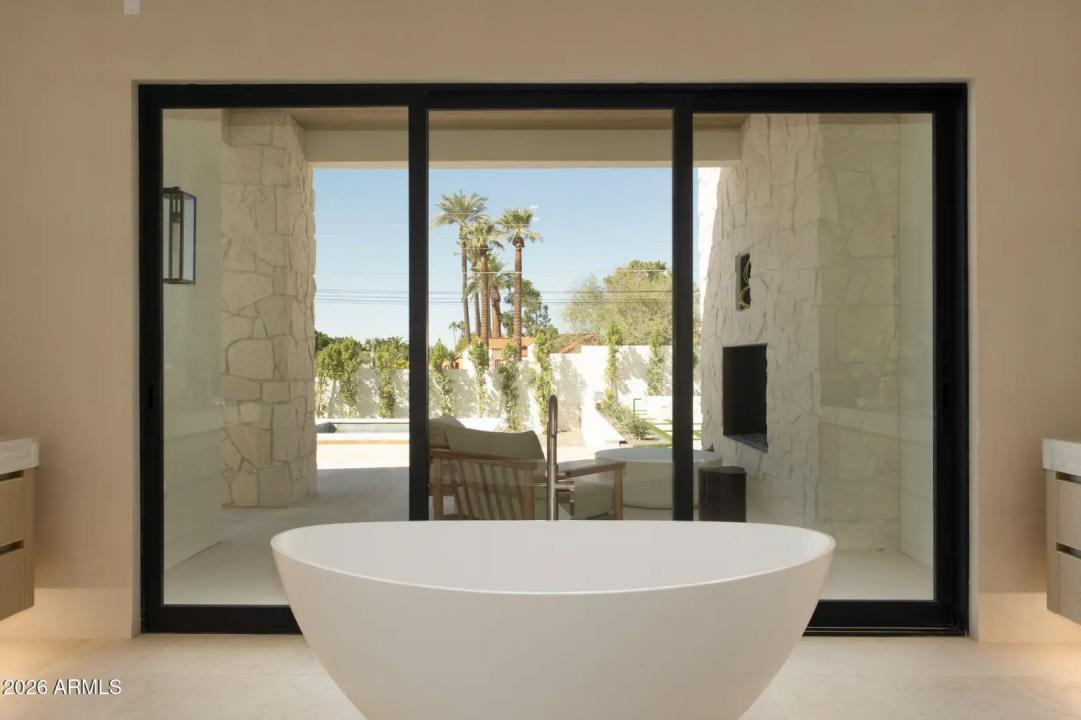 Real Estate Picture 36