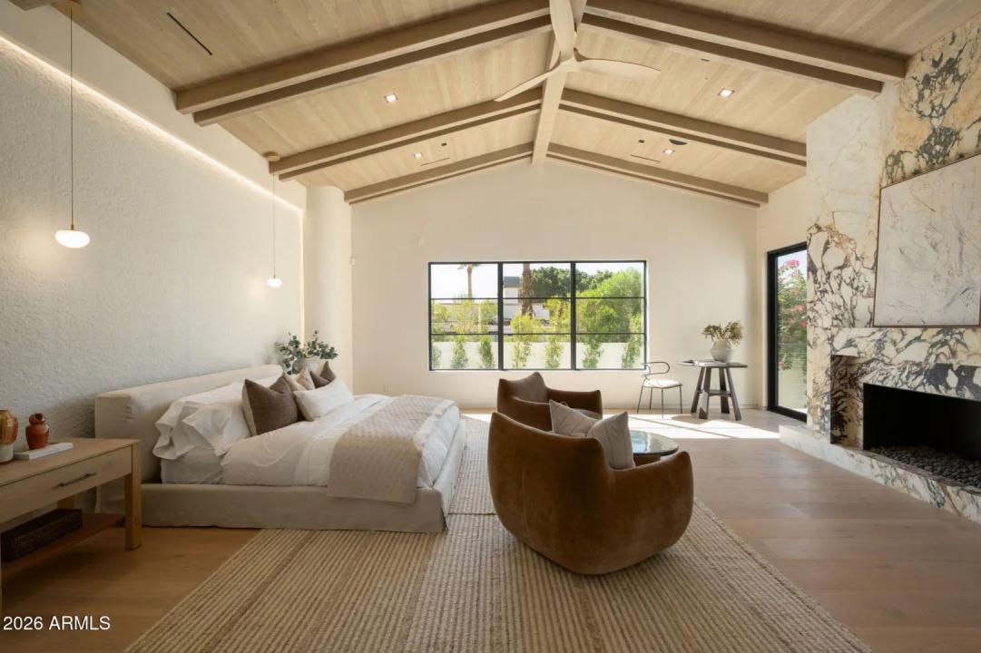 Real Estate Picture 28