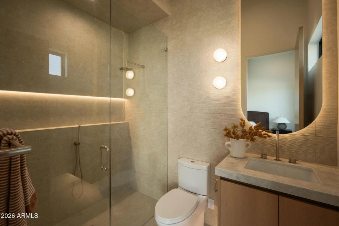 Real Estate Picture 53
