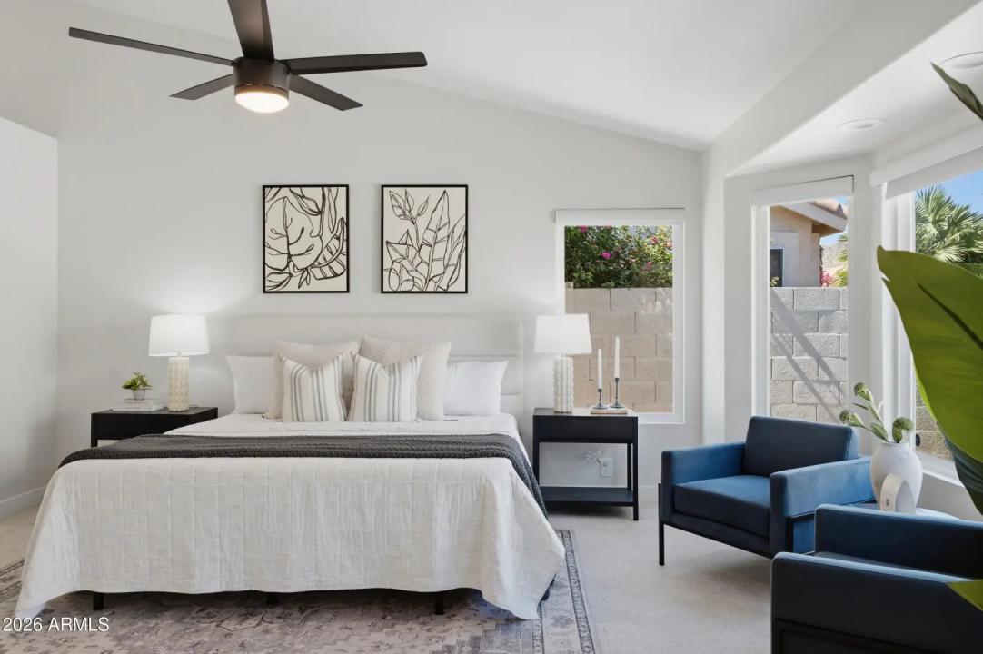 Real Estate Picture 14