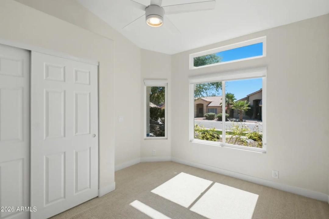 Real Estate Picture 19
