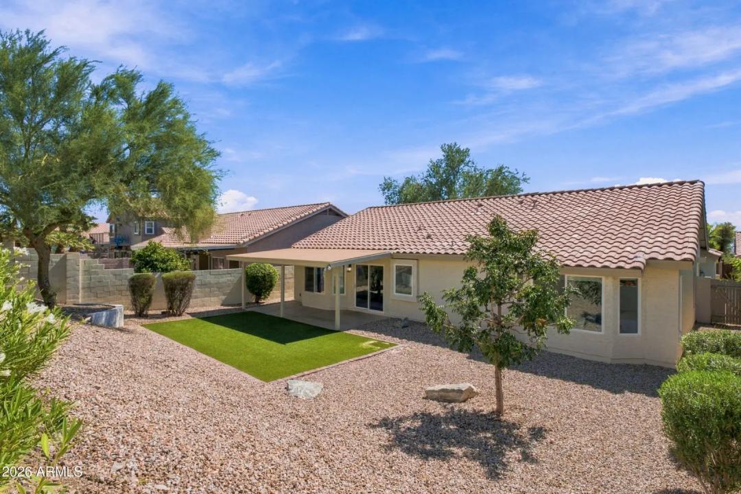 Real Estate Picture 26