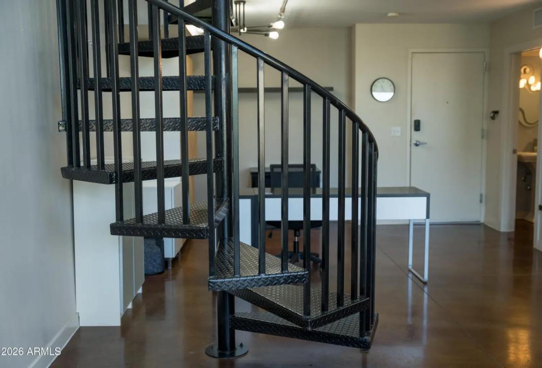 Real Estate Picture 10
