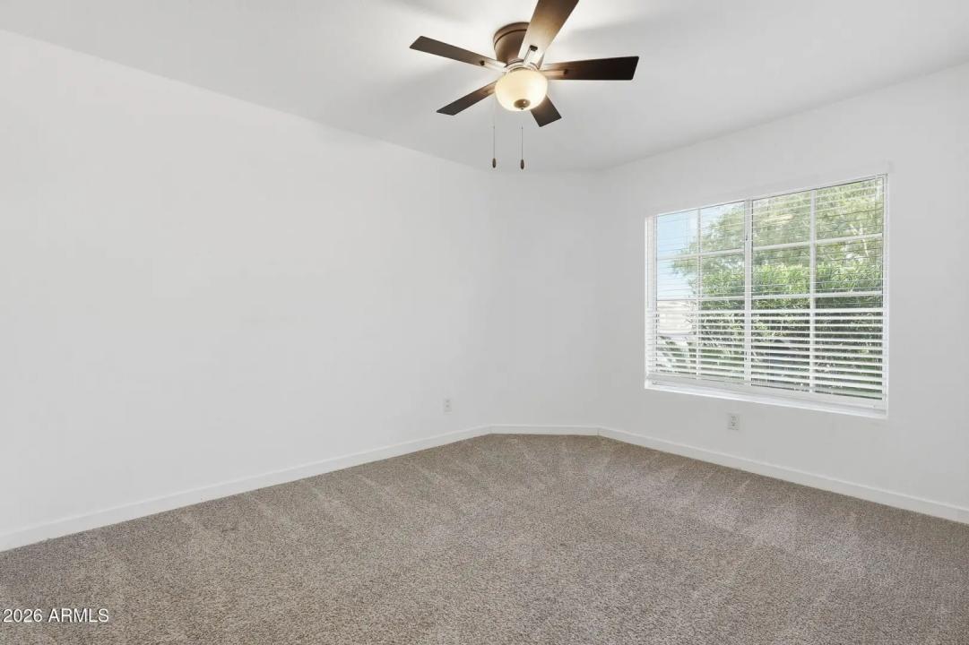 Real Estate Picture 27