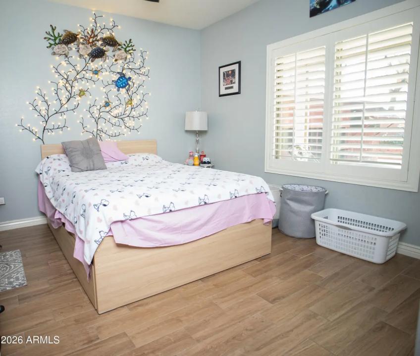 Real Estate Picture 15