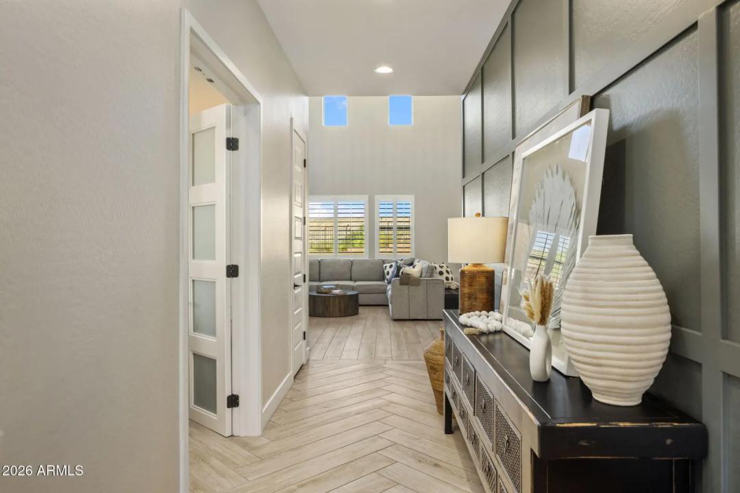 Real Estate Picture 35