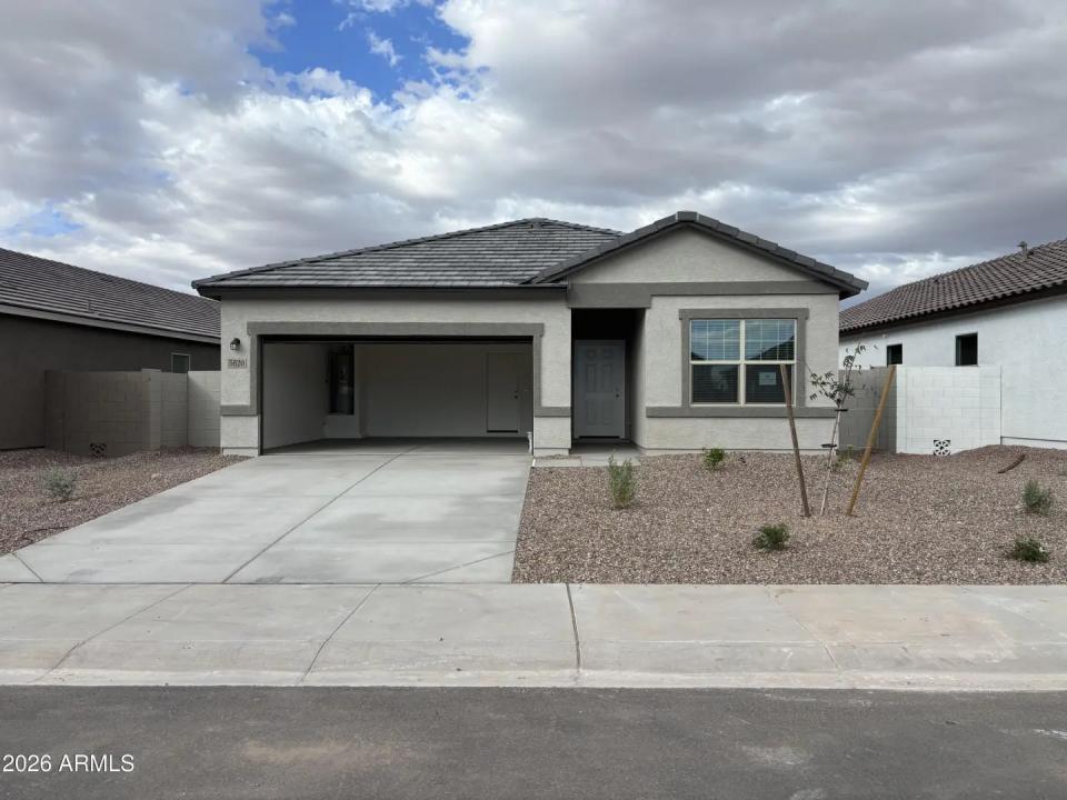 5820 E HORNBLENDE Way San Tan Valley AZ 85143