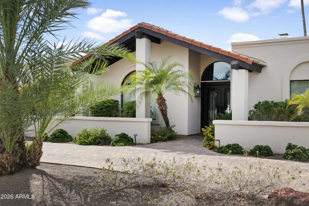Real Estate Picture 2