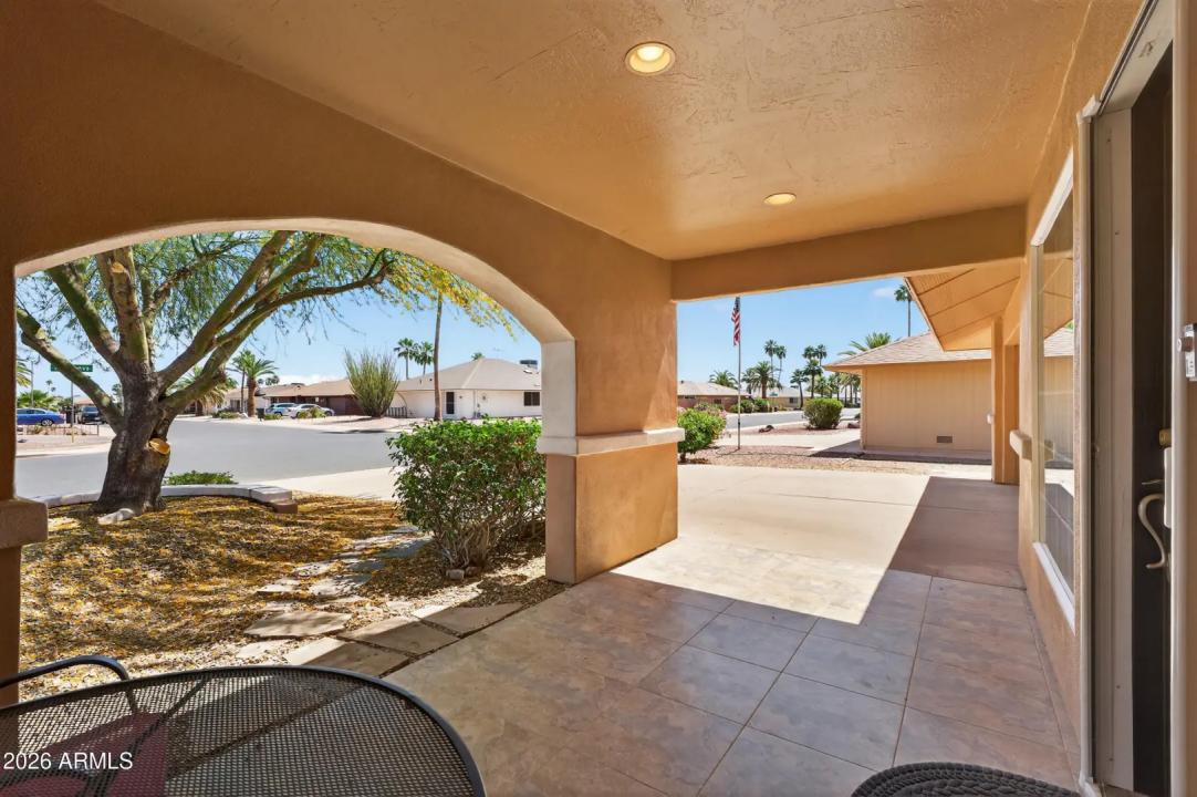 Real Estate Picture 5