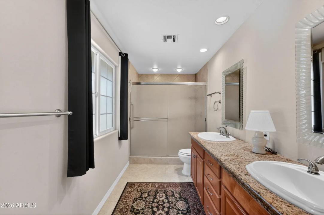 Real Estate Picture 29