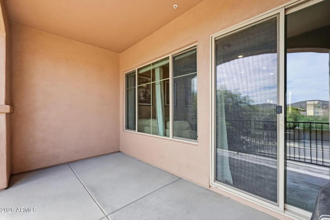Real Estate Picture 23