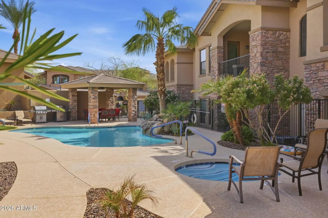 Real Estate Picture 28