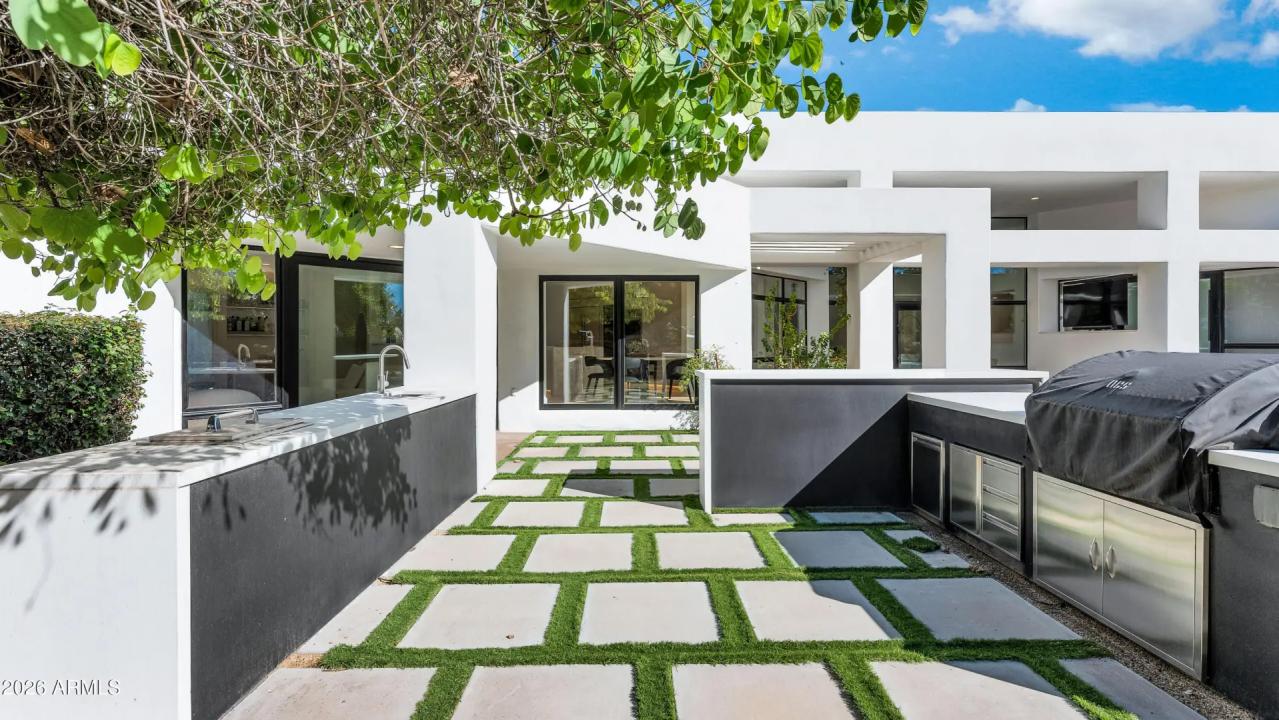 Real Estate Picture 41