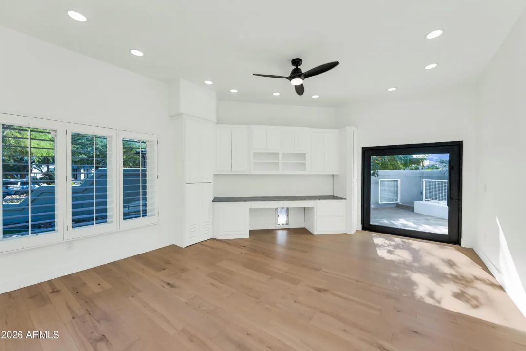Real Estate Picture 26