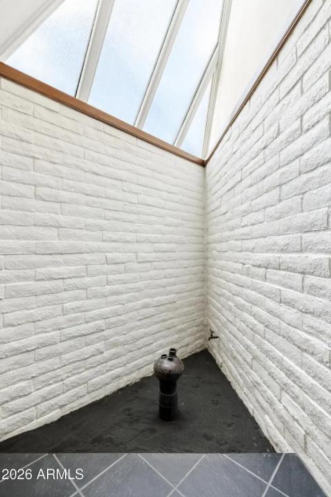 Real Estate Picture 39