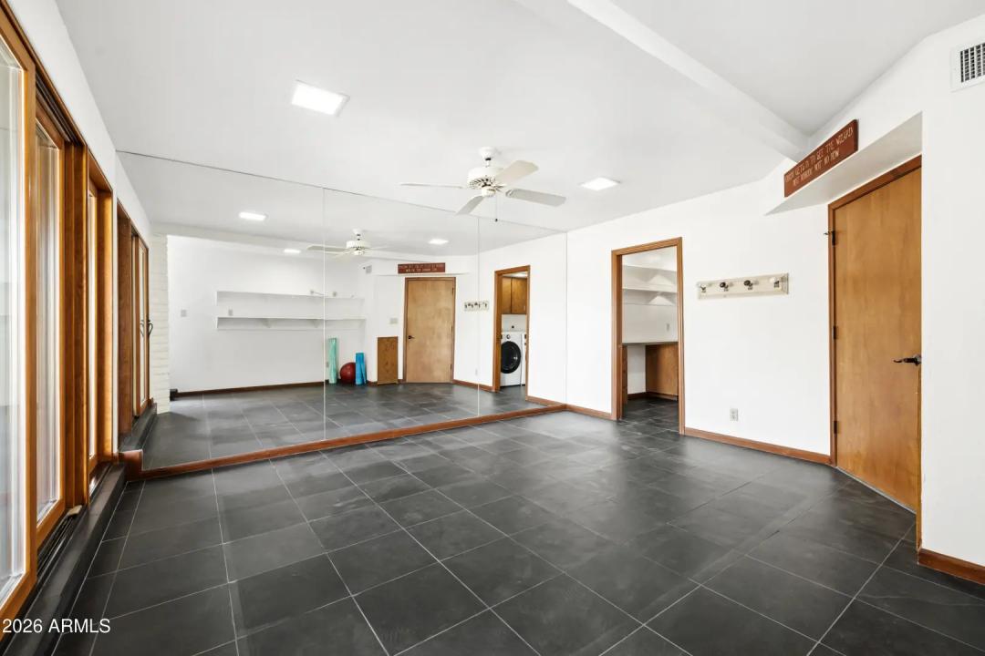 Real Estate Picture 40
