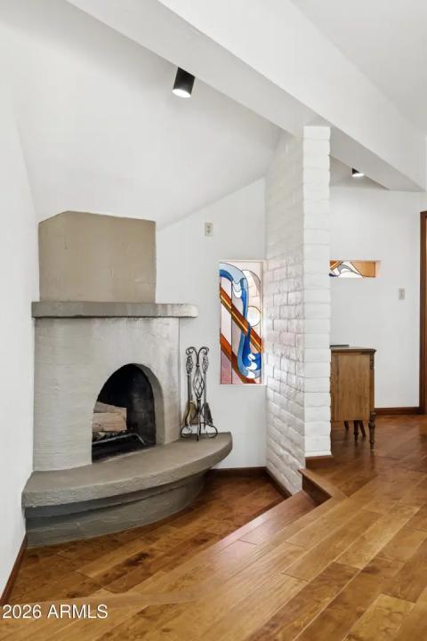 Real Estate Picture 20
