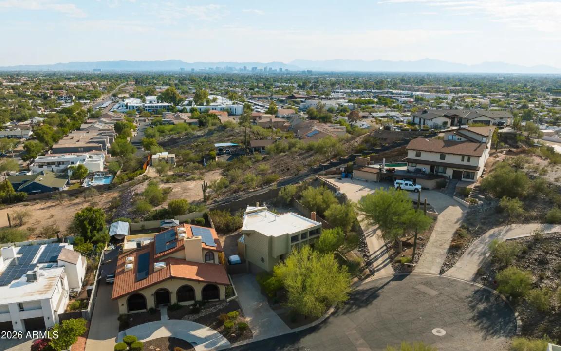 Real Estate Picture 54