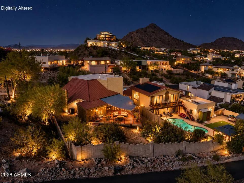 Real Estate Picture 50