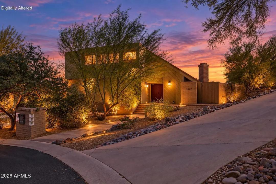 Real Estate Picture 1